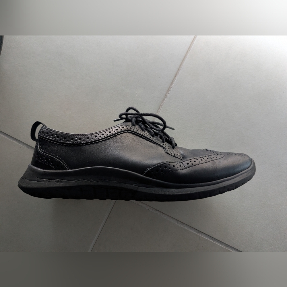 Cole Haan Zerøgrand Wingtip Oxford Black Leather Women's size 7.5 - Picture 10 of 10